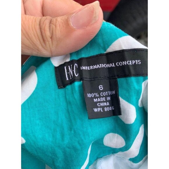 🍒 2/$20 🍒 INC Turquoise and White Pattern Pleated Double Layer Skirt sz 6 - Picture 4 of 4